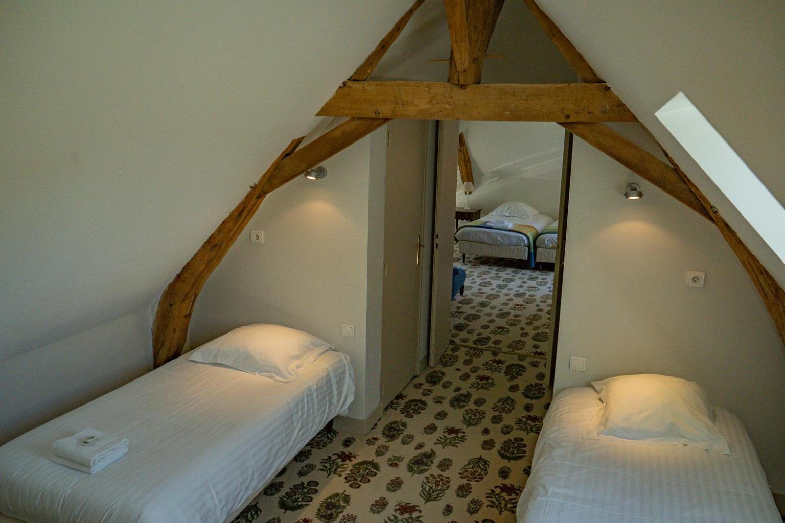 Hotel Haras De La Potardiere Crosmieres Экстерьер фото