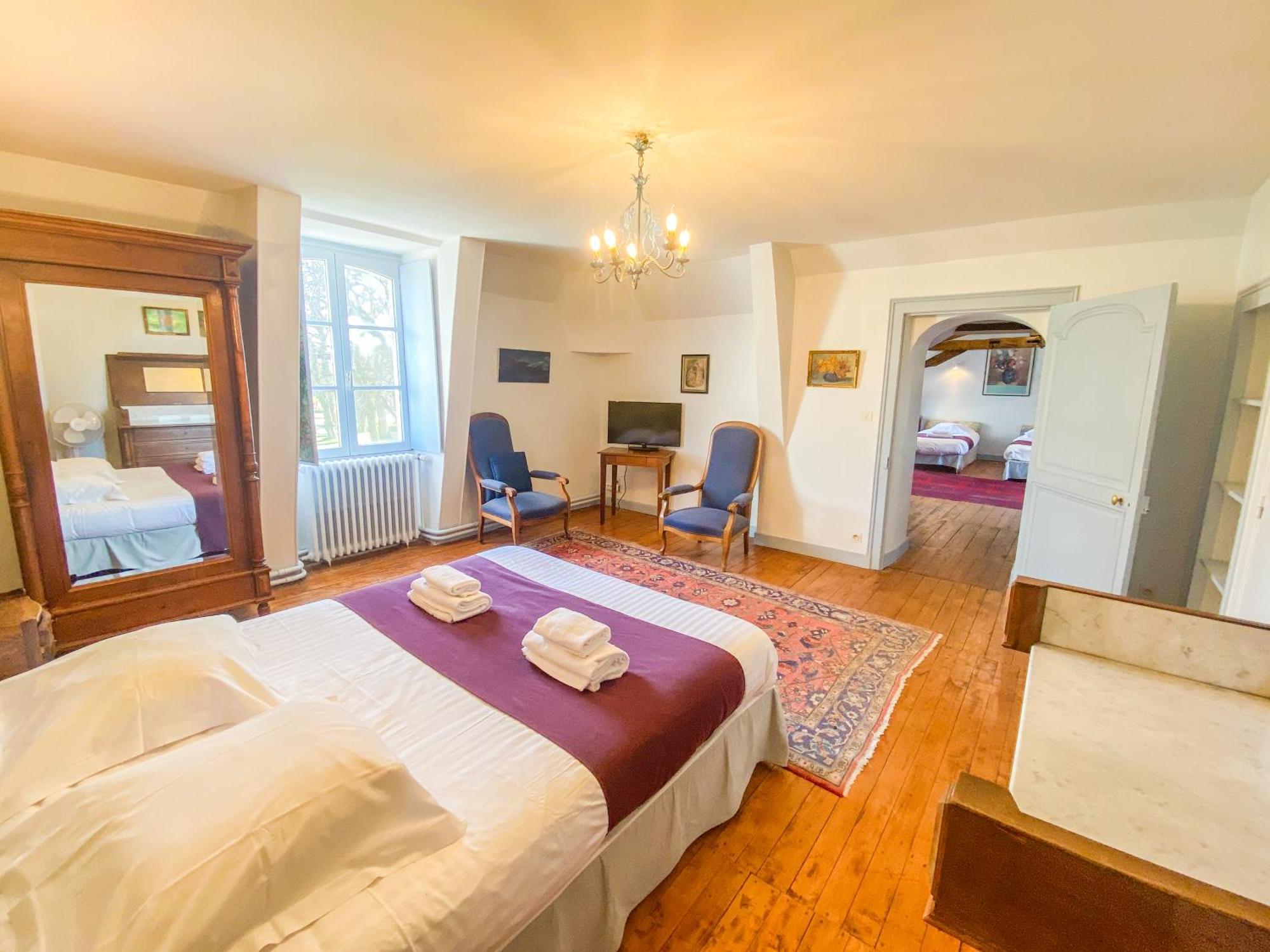 Hotel Haras De La Potardiere Crosmieres Экстерьер фото
