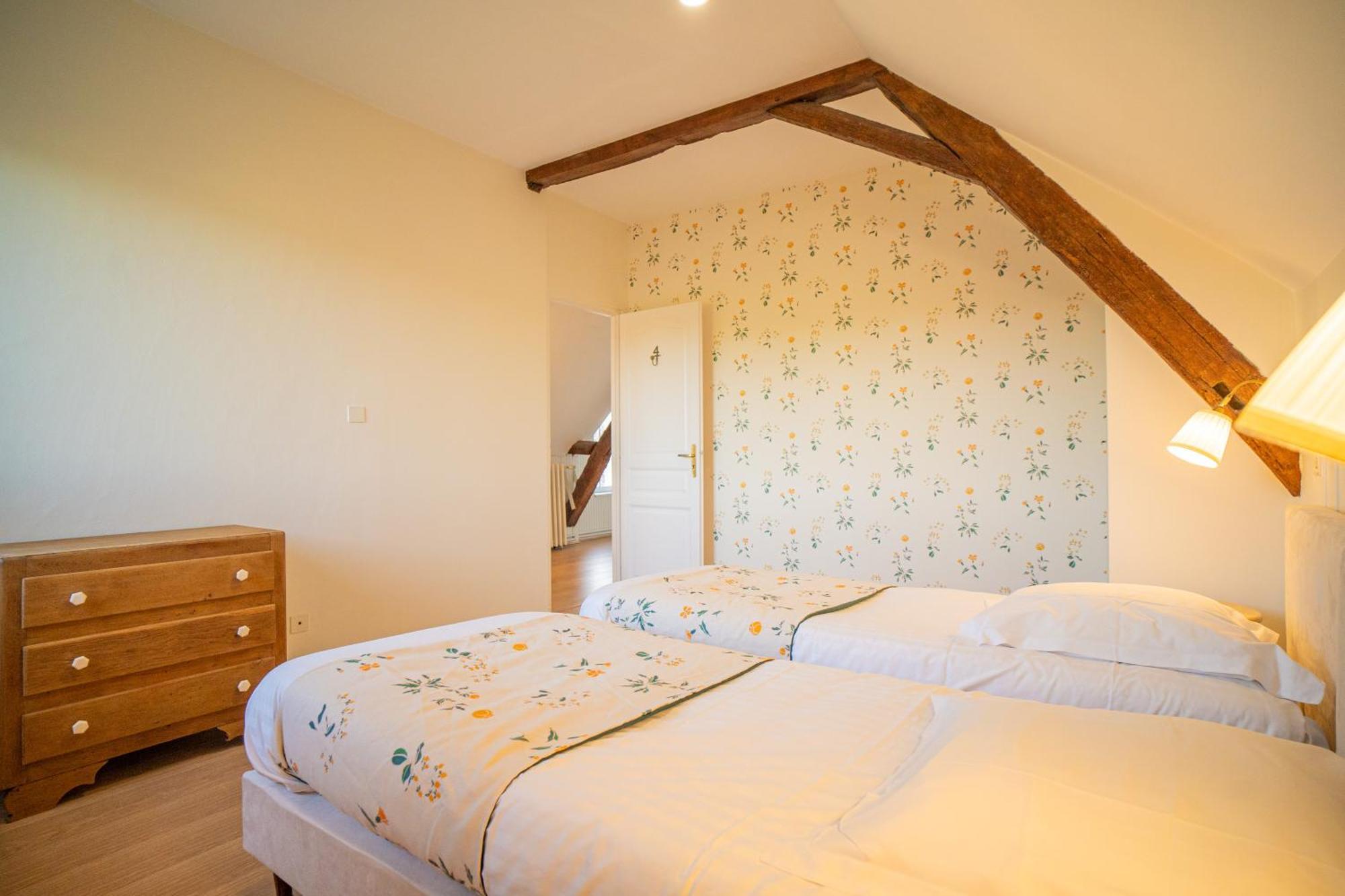 Hotel Haras De La Potardiere Crosmieres Экстерьер фото